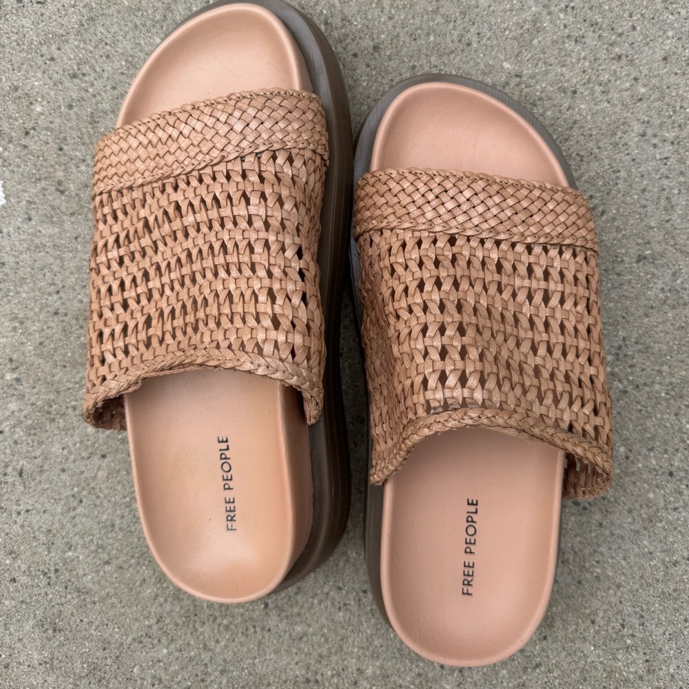 Free people sandals